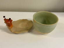 Load image into Gallery viewer, Two Piece Snail Planter
