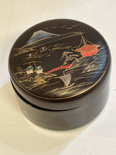 Load image into Gallery viewer, Set of 6 Japanese Black Coaster Set
