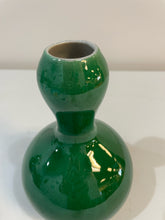 Load image into Gallery viewer, Gloss Green Gourd Shaped Ceramic Vase
