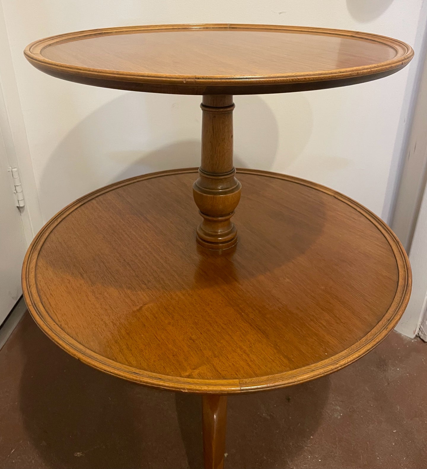 Two Tier Round Table