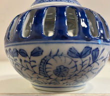 Load image into Gallery viewer, Canton Blue &amp; White Porcelain Potpourri Incense Lidded Jar
