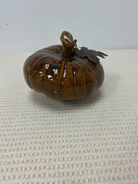 Medium Brown Ceramic Pumpkin