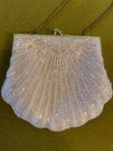 Load image into Gallery viewer, Vintage Pink Shell Pattern Beaded Purse
