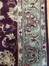 Load image into Gallery viewer, 100% Wool Cranberry &amp; Sage Green Area Rug
