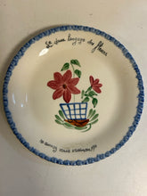 Load image into Gallery viewer, Six Vintage French "Le Doux Langage de Fleurs" Plates
