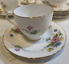 Load image into Gallery viewer, Colclough Bone China Tea Set
