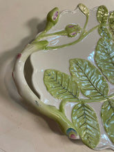 Load image into Gallery viewer, Tulip Bud Plate from Williamsburg Global Views
