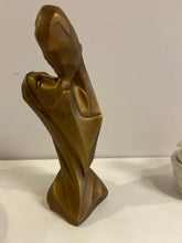 Load image into Gallery viewer, Art Deco Style &quot;Lovers Kissing&quot;
