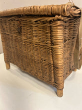 Load image into Gallery viewer, Large Vintage Fishing Creel with Canvas Strap
