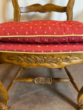 Load image into Gallery viewer, Vintage Oak Dining Table (1880&#39;s), with Four Ladderback Upholstered Chairs &amp; 3 Leaves
