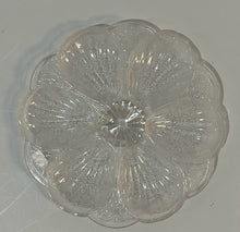 Load image into Gallery viewer, Glass Oyster Plate
