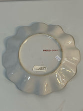 Load image into Gallery viewer, Chinese Rose Medallion Scalloped Edge Shallow Bowl
