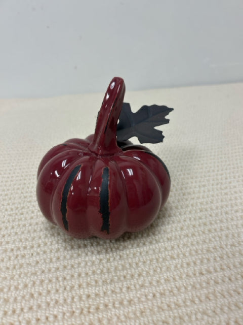 Small Cranberry Ceramic Pumpkin