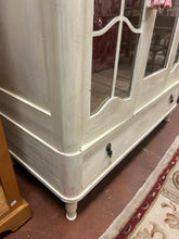 Load image into Gallery viewer, Vintage White Washed Schrank Cabinet with One Glass Shelf
