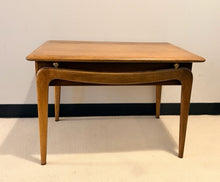 Load image into Gallery viewer, MCM "Perception" End Table Designed by Warren Church for Lane Furniture
