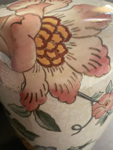 Load image into Gallery viewer, Floral Vase
