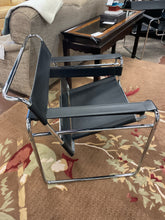 Load image into Gallery viewer, Reproduction Black &amp; Chrome Wassily Chair
