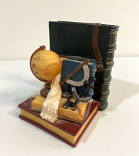 Load image into Gallery viewer, Vintage Nautical Travel Themed Resin Book Ends
