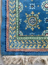 Load image into Gallery viewer, Blue, Yellow &amp; Green Wool Area Rug

