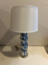 Load image into Gallery viewer, Blue &amp; White Ceramic Lamp with  Lucite Base
