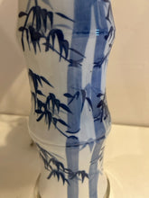 Load image into Gallery viewer, Blue &amp; White Ceramic Lamp with  Lucite Base
