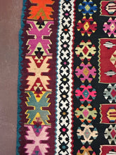 Load image into Gallery viewer, Turkish Esme Kilim Area Rug
