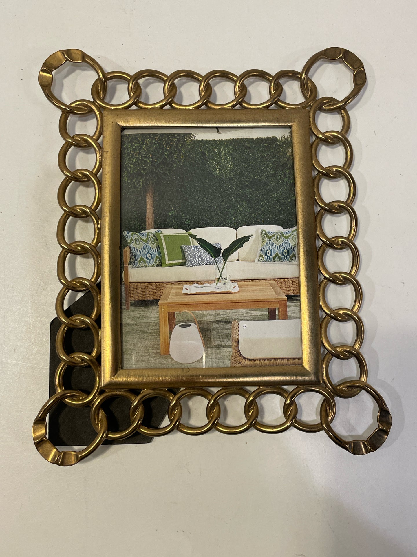 Gold Circular Frame