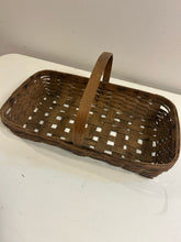 Load image into Gallery viewer, Shallow One Handle Wicker Flower  Basket
