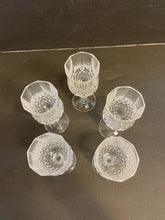 Load image into Gallery viewer, Five Avignon Wine Glasses from Cristal d&#39;Arques
