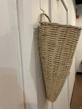 Load image into Gallery viewer, Hanging Wicker Cornucopia
