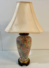 Load image into Gallery viewer, Vintage Chinoiserie Floral Porcelain Table Lamp
