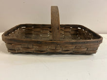 Load image into Gallery viewer, Shallow One Handle Wicker Flower Basket
