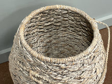 Load image into Gallery viewer, Woven Basket with Handle

