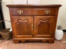 Load image into Gallery viewer, Two Door, One Drawer Server from Thomasville Furniture
