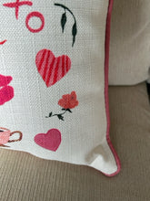 Load image into Gallery viewer, BRAND NEW Valentine's Day Pillow

