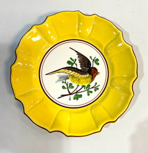 Load image into Gallery viewer, Majolica Bird Plate made in Italy I
