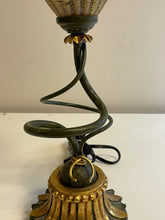 Load image into Gallery viewer, Vintage Tiffany Style Table Lamp
