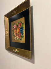 Load image into Gallery viewer, Vintage Hand Painted Toleware Metal Tray from Nashco
