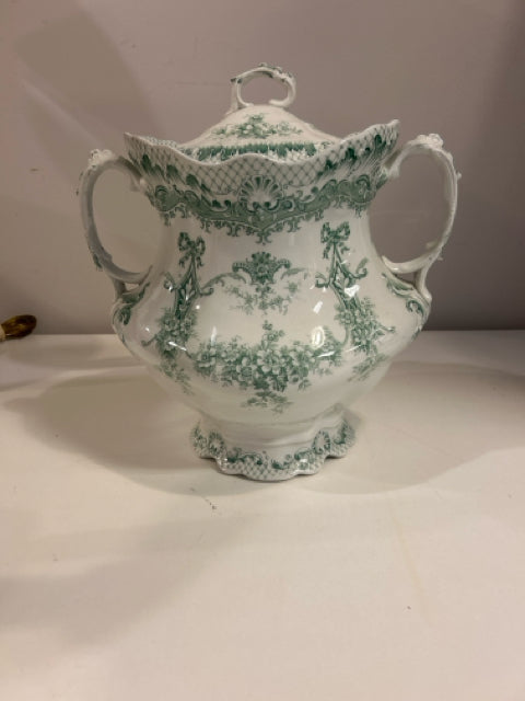 Royal, Semi Porcelain Chamber Pot from Wood & Sons, England