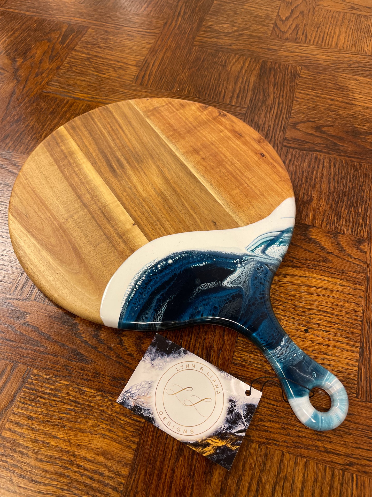 Round Handled Wood Board, Blue and White Resin Design from Lynn and Liana Designs