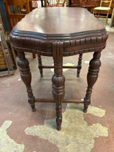 Load image into Gallery viewer, Vintage Scalloped Edge Mahogany Table
