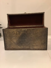 Load image into Gallery viewer, Bronze Metal Square Box with Etched Handle
