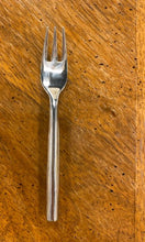 Load image into Gallery viewer, 5&quot; Appetizer Fork w/Straight Handle
